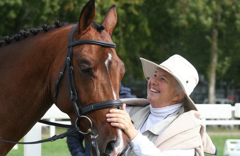 GOOD SIZE DES QUATRE CHENES (King Size x Figaro de Belle) en zijn fokster Catherine De Foy op de Mondial du Lion 2019