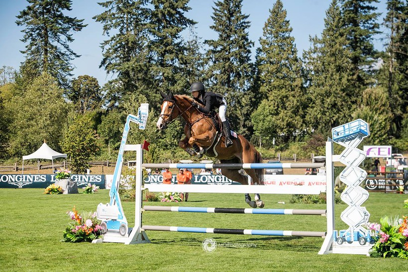 VENUE D’FEES DES HAZALLES (E.O.) (Président/Alcatraz) et Eve Jobs (USA) (photo archives)